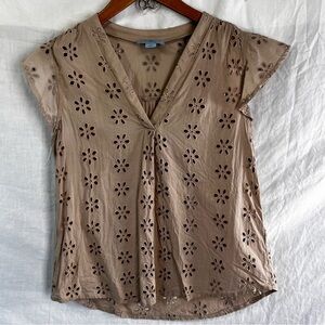 CeCe Flutter Sleeve Shirt Embroidered Eyelet Beige Blouse Women S Cotton Top